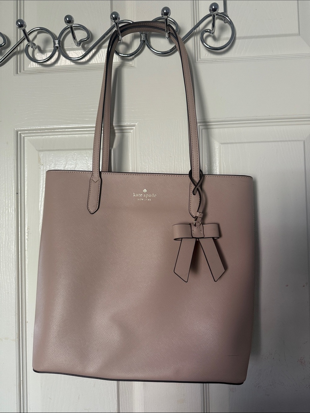 Kate Spade brynn tote Beige MEDIUM
SHOULDER BAG TOTE PURSE
